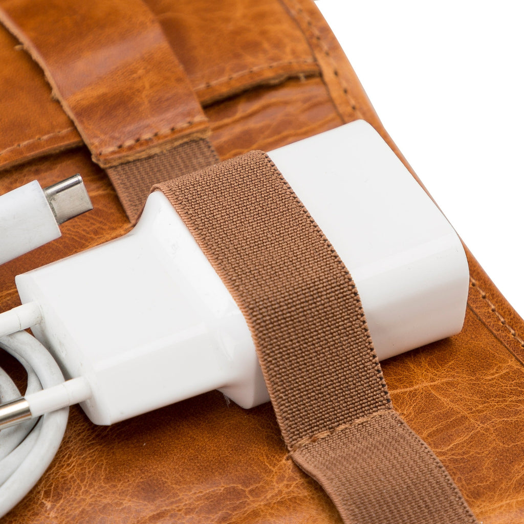 Salida Travel Pouch and Premium Leather Cable Organizer