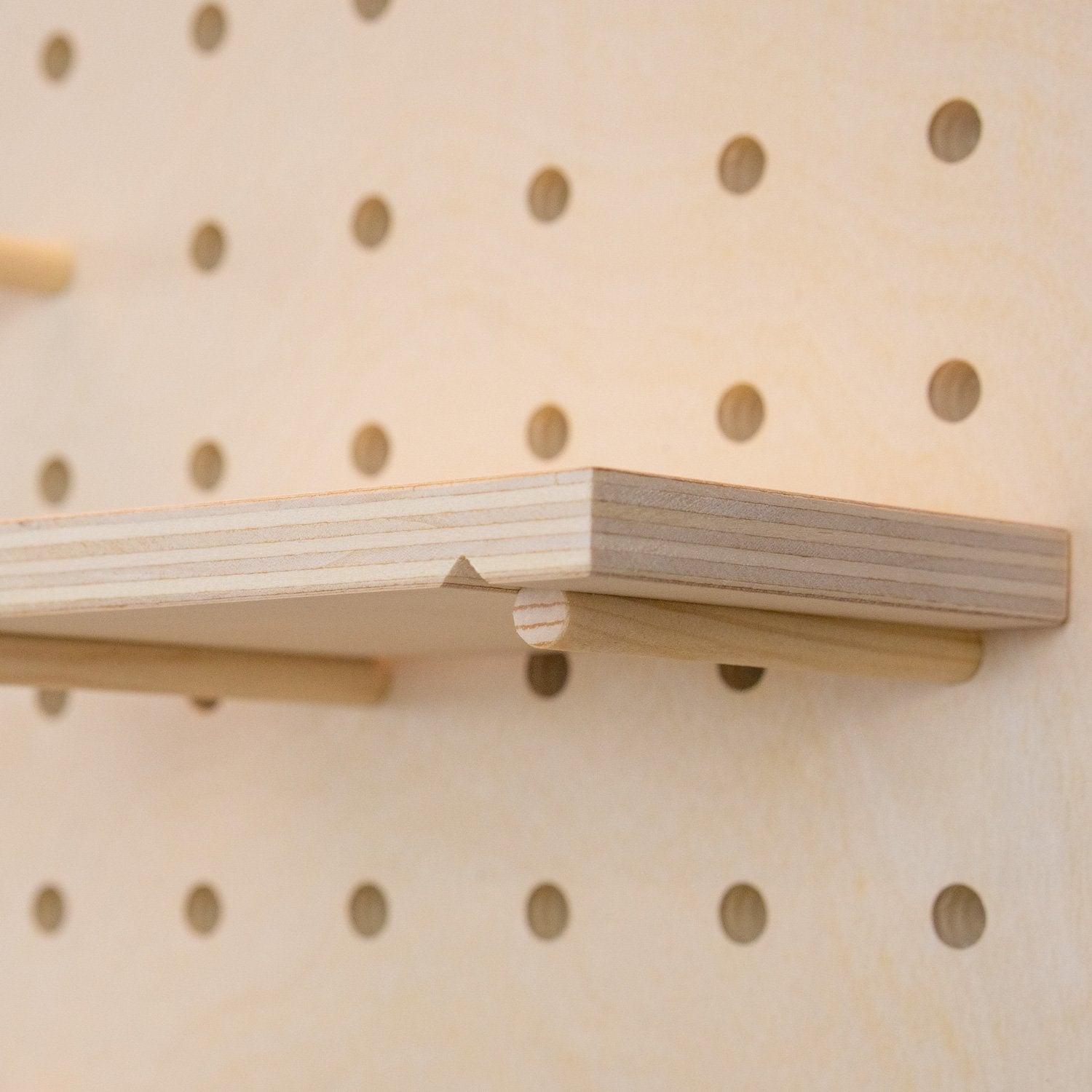 Pegboard-organizer in Cloud Shape