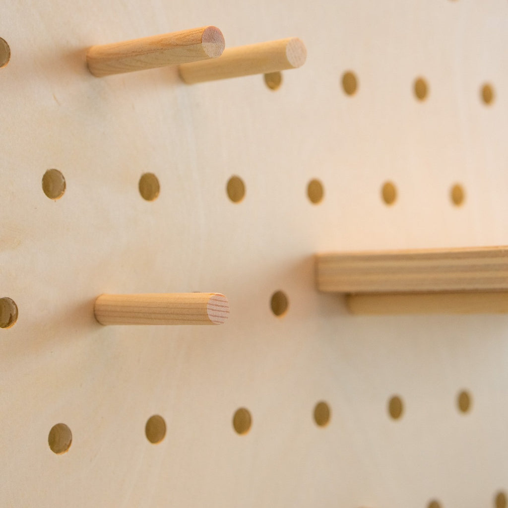 Pegboard-organizer in Cloud Shape