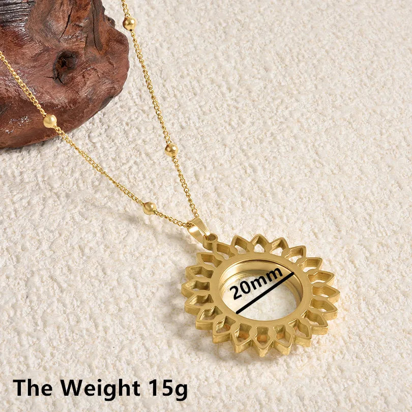 1Pc Gothic Moon Cross Round Memory Relicario Pendant Necklaces Jewelry Animal Glass Floating Cremation Ashes Locket Men Collares